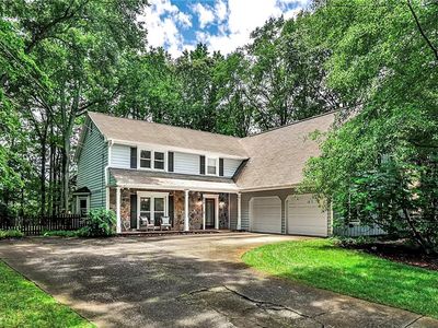 270 Hollyridge Way, Roswell, GA, 30076