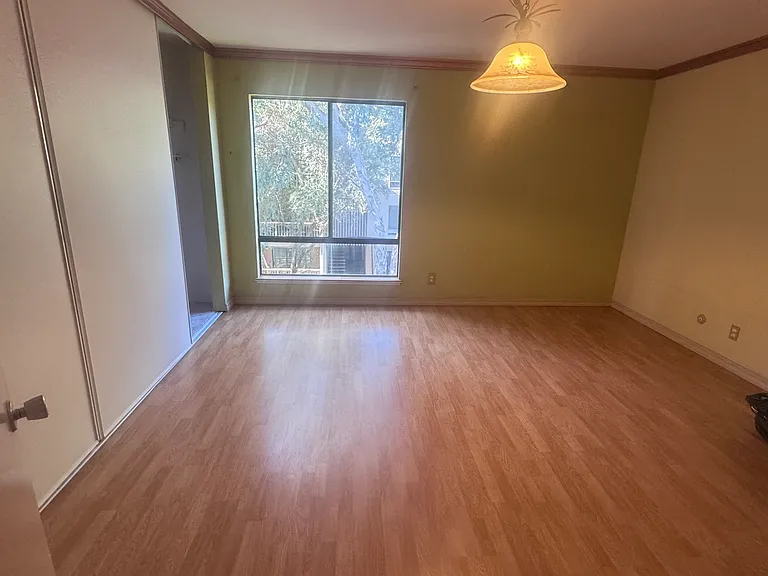 470 N Civic Dr #314 — Photo 6