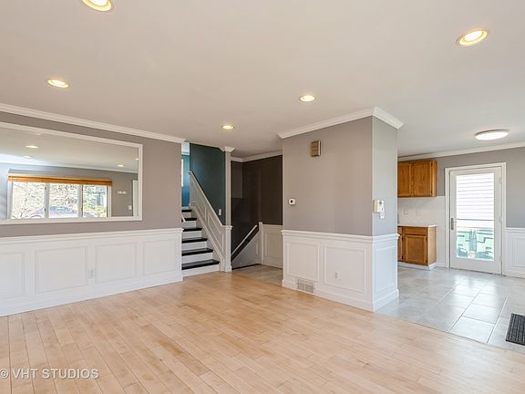5th image of 918 Bayview Dr