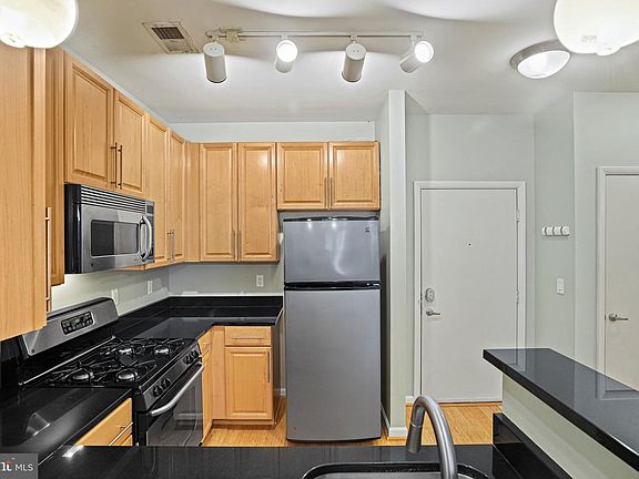 5th image of 1201 E West Hwy APT 314