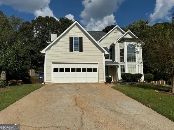 2525 Suwanee Lakes Trl, Suwanee, GA 30024