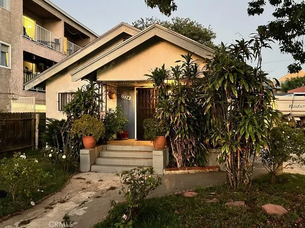 1734 Cherry Ave, Long Beach, CA 90813