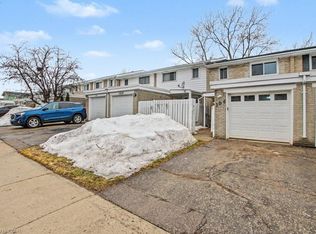 104 Ralgreen Cres, Kitchener, ON N2M1T9