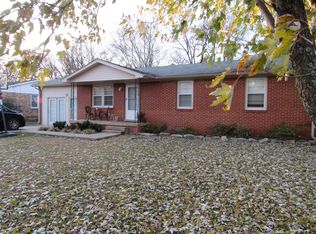 1333 Meadowbrook Dr, Pulaski, TN 38478