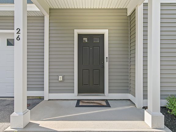 2nd image of 26 Fawn Woods Way #26