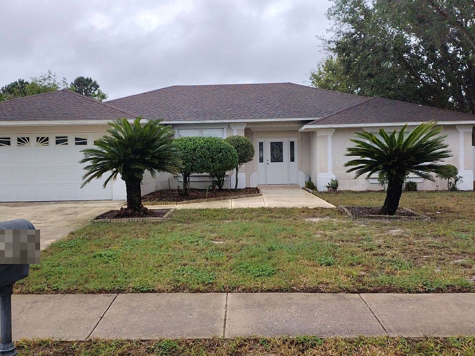 1st image of 131 Evergreen Dr