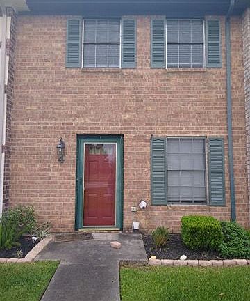 2nd image of 3527 Helena Ave APT 4