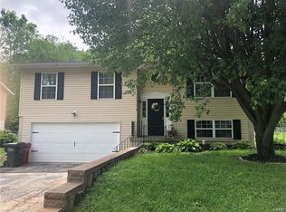 5514 Dillon Rd, High Ridge, MO 63049