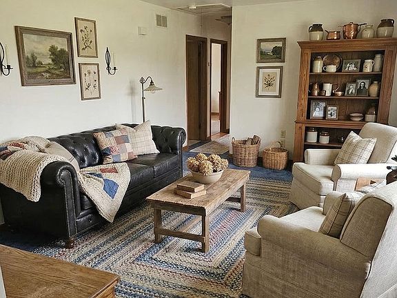 4th image of 5882 King Rd