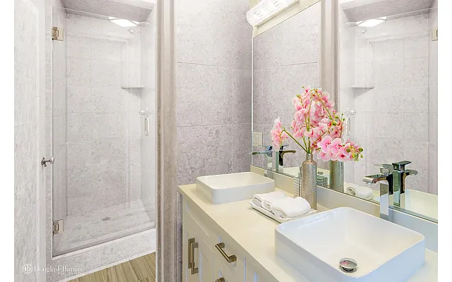 Sold by Douglas Elliman | media 21