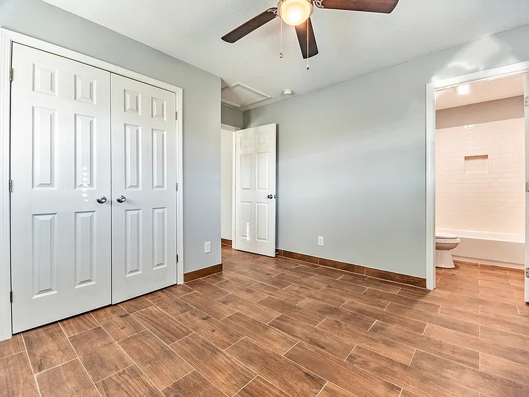 1616 Monroe Ave — Photo 15
