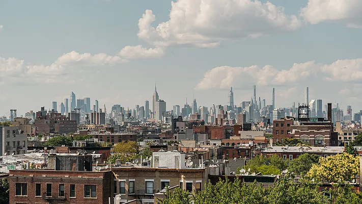 Rented by Nooklyn NYC LLC | media 17