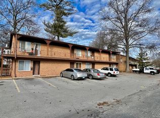 605 N Charles St APT 15, Belleville, IL 62220
