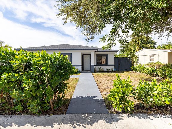 4th image of 12740 NW 18th Ct