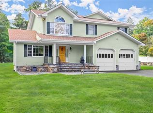 1520 Hope St, Stamford, CT 06907