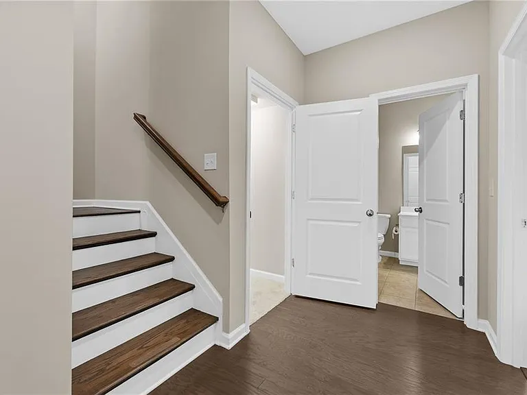 331 Northaven Ave — Photo 38