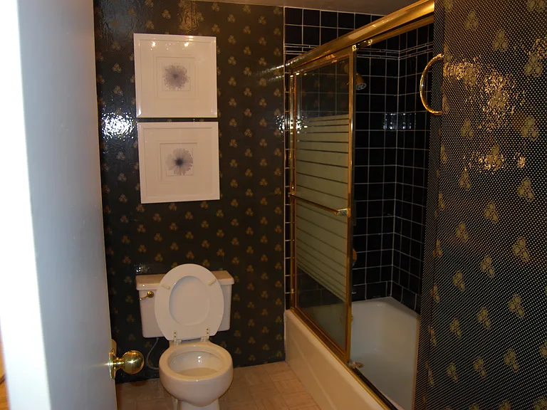 1551 Larimer St #402 — Photo 16