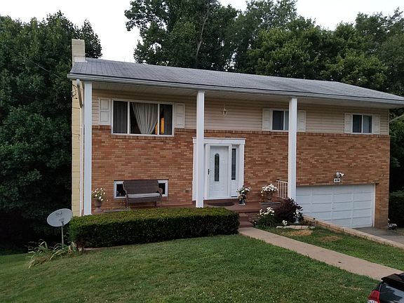 2nd image of 765 Overlook Dr