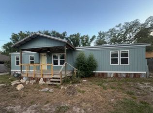 1704 Cypress St NE, Steinhatchee, FL 32359