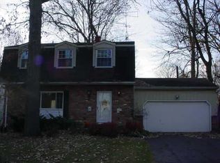 3829 Sylvan Wood Dr, Sylvania, OH 43560