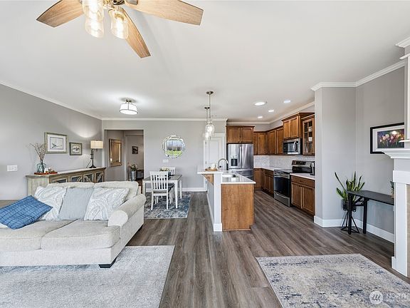 5th image of 2515 River Vista Court #40B