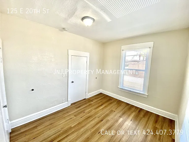 125 E 20th St — Photo 10