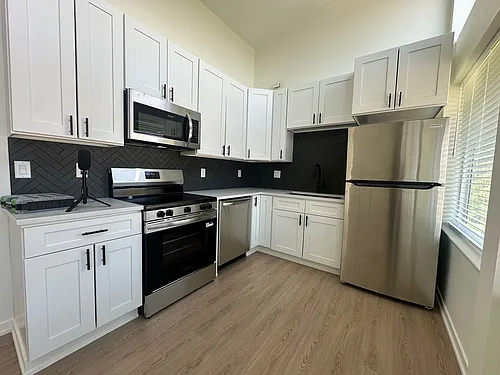 3046 Anderberg Unit 1 Photo 1