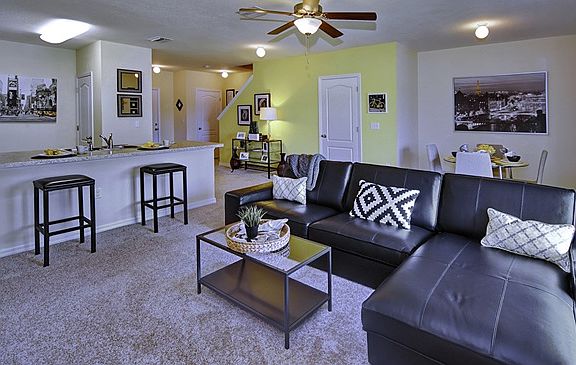 3rd image of 1699 Arbor Lakes Dr