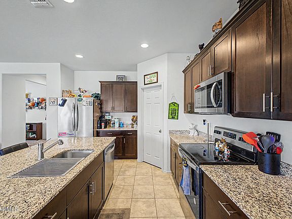 5th image of 11214 W CHIPMAN Road