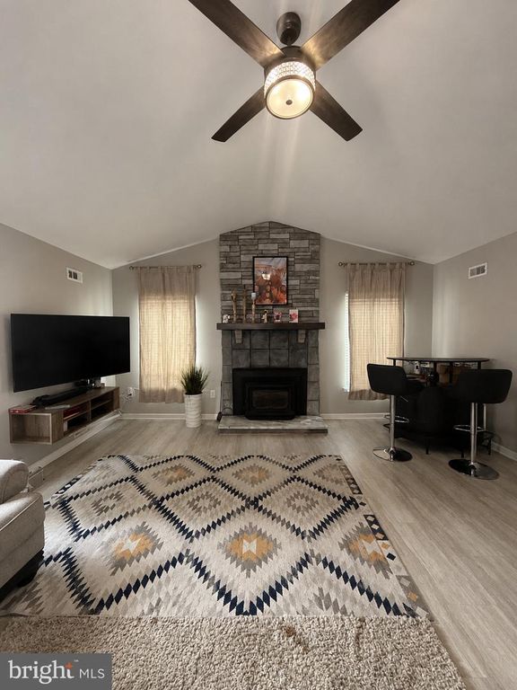21 Chandler Ln, Voorhees, NJ - View 2