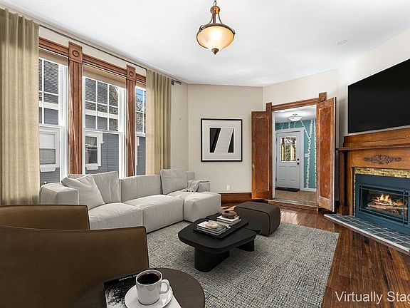 5th image of 59 Washington St