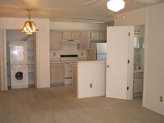 Laundry/Kitchen/Bathroom