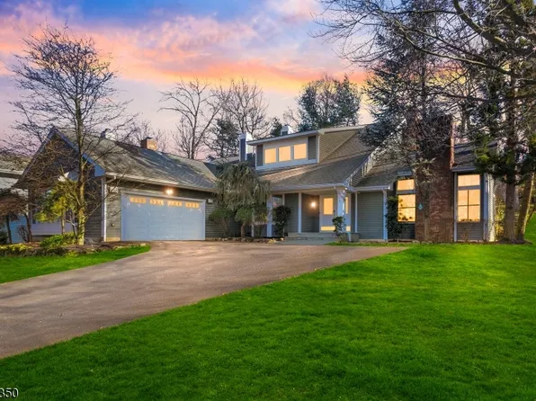 39 Gatehouse Rd, Bedminster Twp., NJ 07921