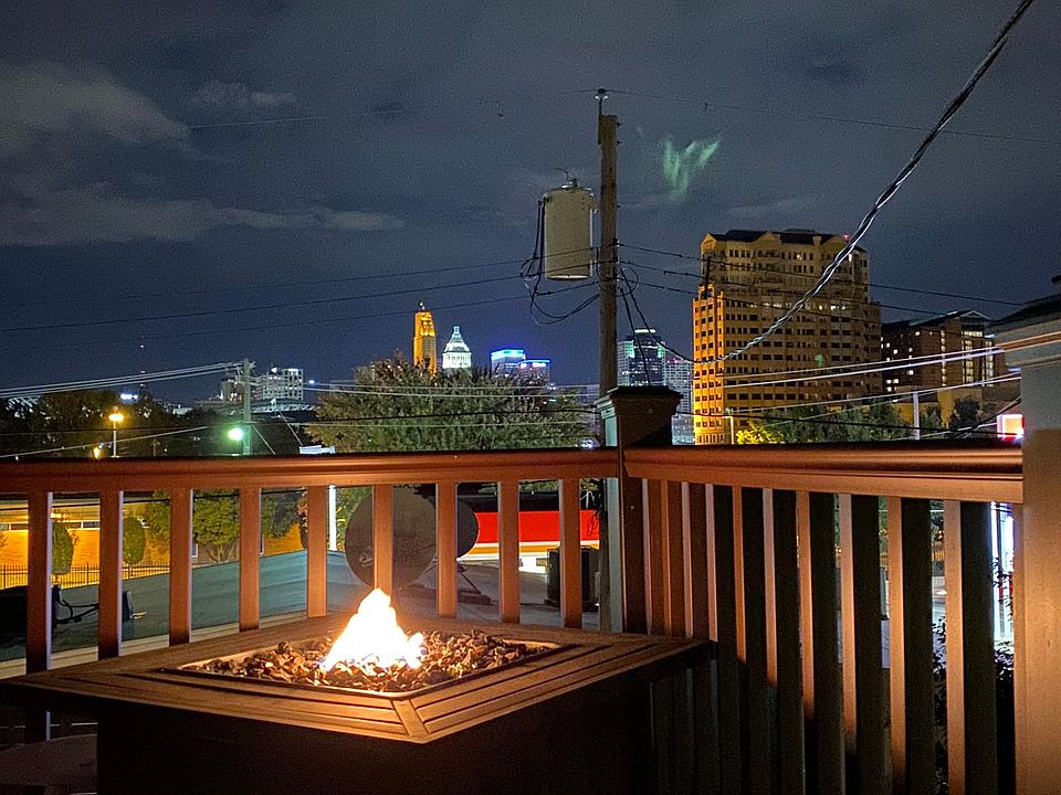 Excellent views of downtown Cincinnati from your private deck space, even better from the 3rd floor windows. Fire table included with the rental.