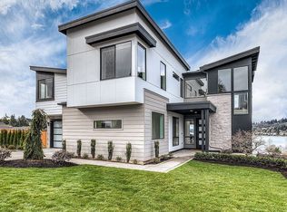 3939 Park Ave N, Renton, WA 98056