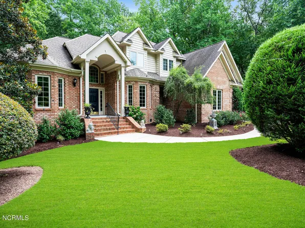 210 Connecticut Drive, Chocowinity, NC 27817