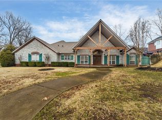 108 NW O St, Bentonville, AR 72712