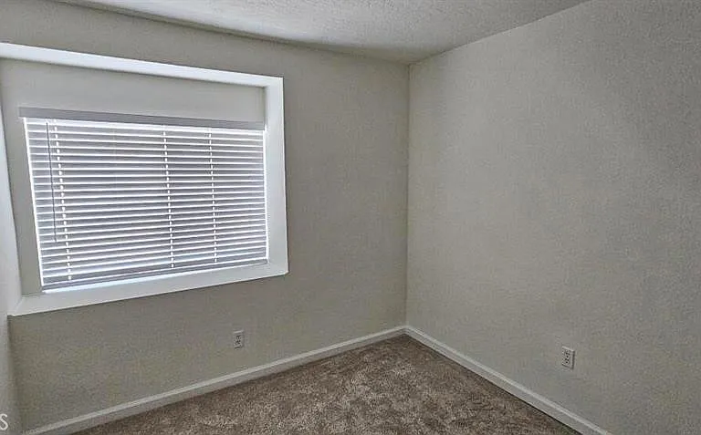 1491 Lake Placid Dr — Photo 11