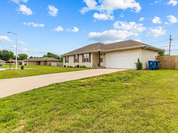 502 Sugar Lane, Clever, MO 65631
