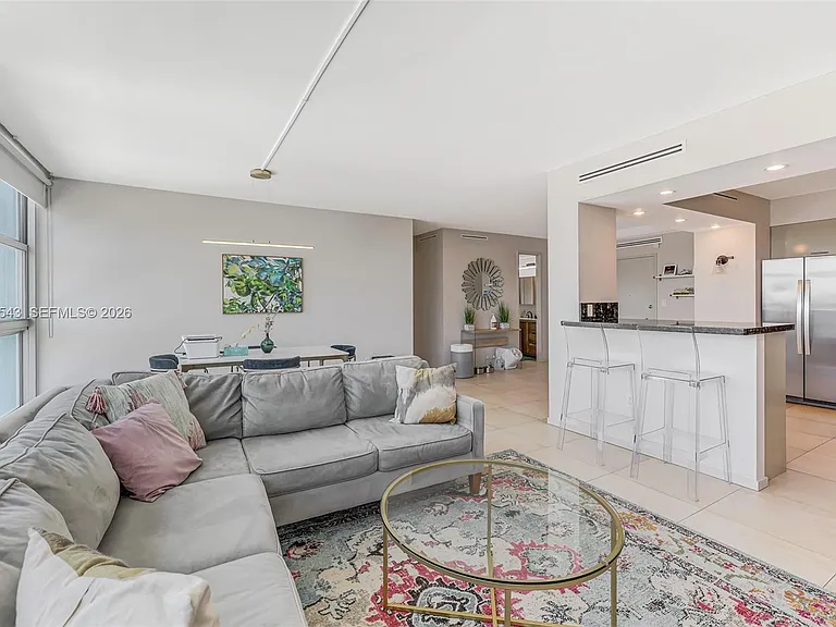 5055 Collins Ave #3K — Photo 8