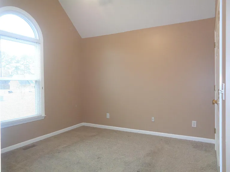 1400 Squire Ridge Dr — Photo 11
