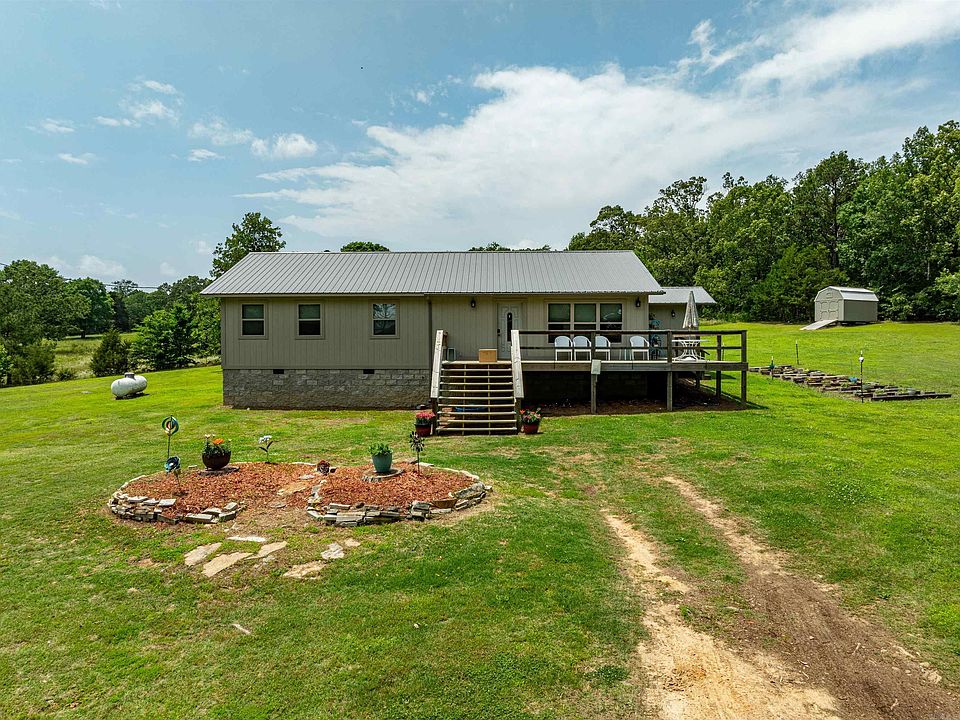 1st image of 329 Gordon Ln