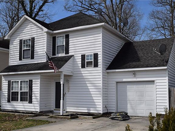 3rd image of 1109 Willow Ave