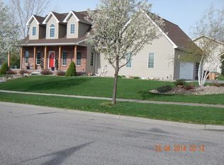 4929 N 17th St, Lincoln, NE 68521