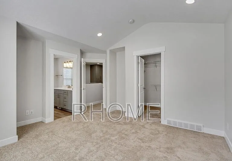 105 E Chandlerpoint Way — Photo 9