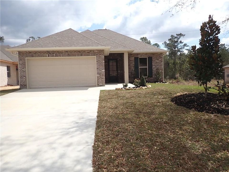 1st image of 130 Cross Creek Dr