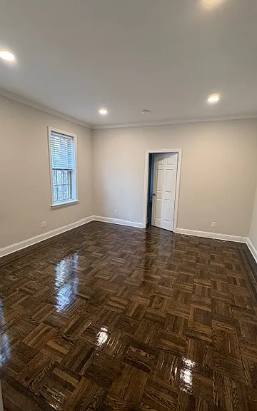 28 Duncan Ave Apartments — Photo 7