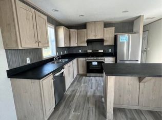 604 152nd St #36, South Sioux City, NE 68776