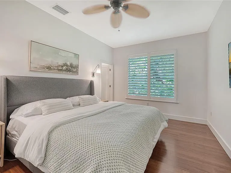 425 McKinley Dr — Photo 38