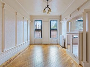 203 8th Ave APT 2, Brooklyn, NY 11215